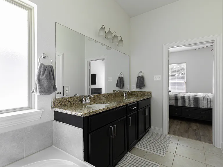3901 Shadewell St — Photo 21