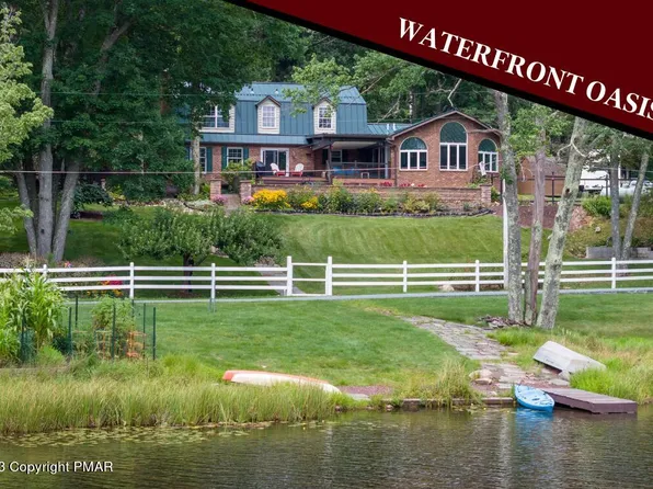 1137 W Mountain Lake Dr, Wilkes Barre, PA 18702