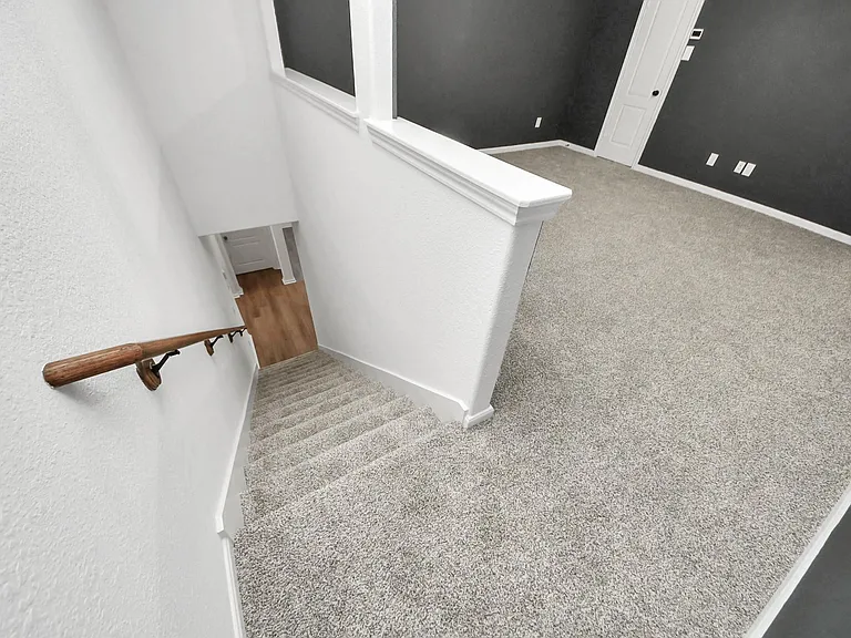 17010 Upper Ridge Ln — Photo 32