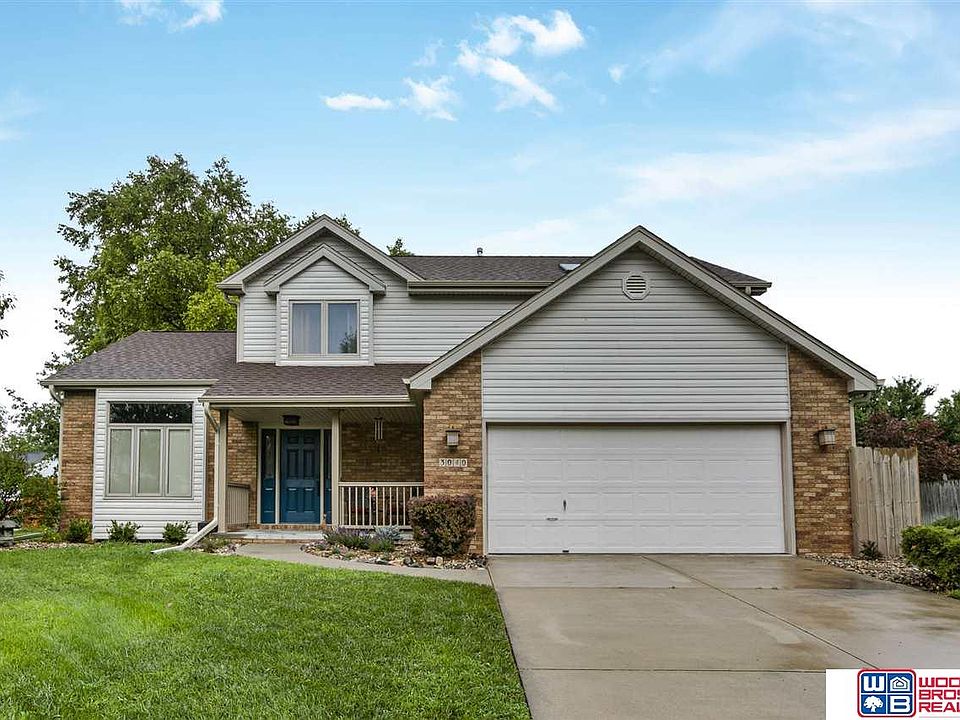 1st image of 3040 Laredo Dr