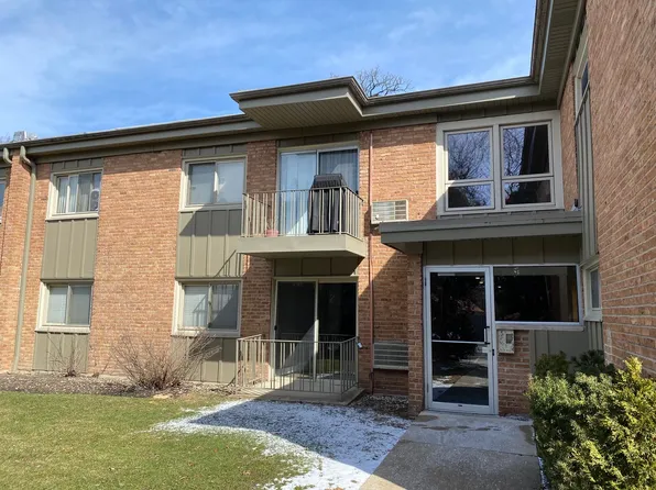 400 Green Bay Rd APT 107, Glencoe, IL 60022