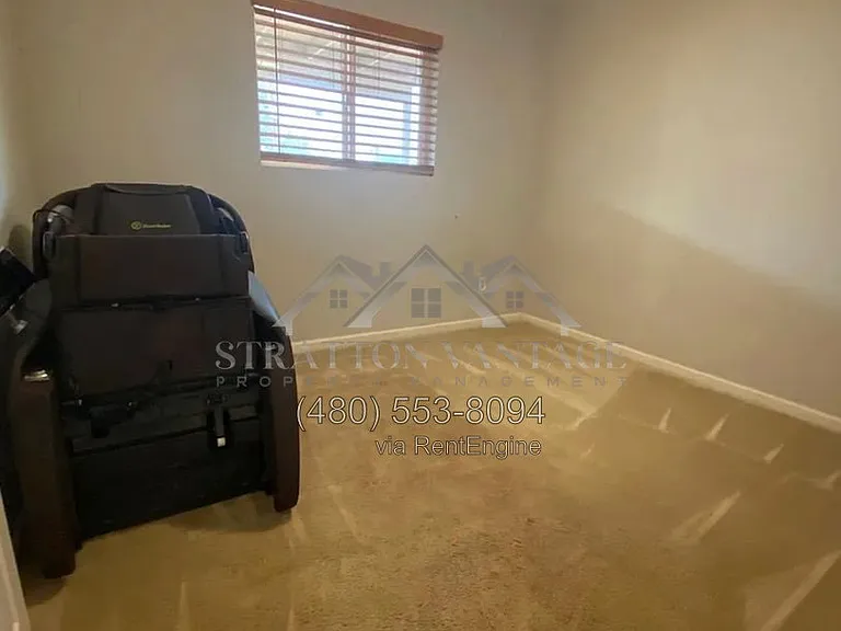 314 W Phoenix Ave — Photo 8