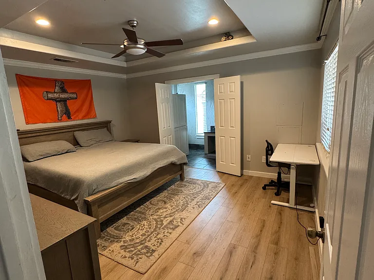 3253 Cockrell Ave — Photo 7