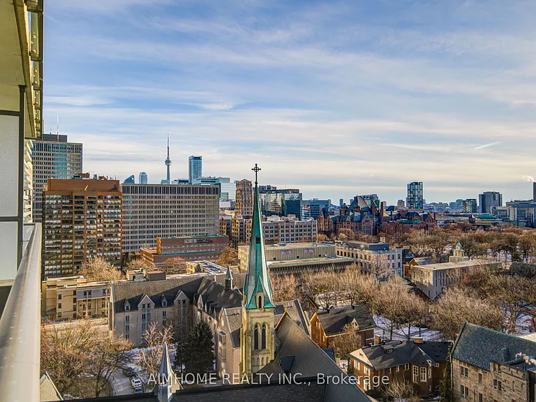 1080 Bay St #1403 — Photo 21