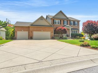 34 Castleton Rd, Valparaiso, IN 46385