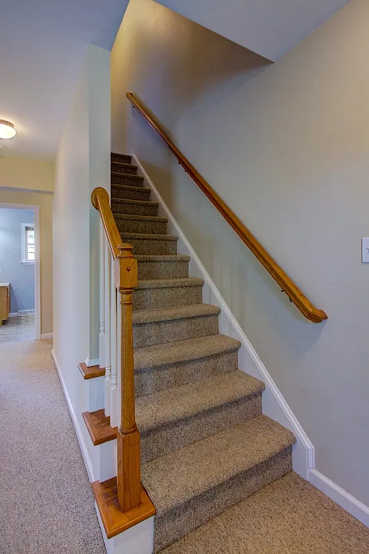 3 bed, 1.5 bath, 1508 sqft, $1,895 — Photo 2