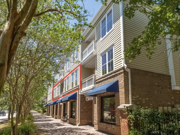 280 Seven Farms Dr Unit 202, Daniel Island, SC 29492