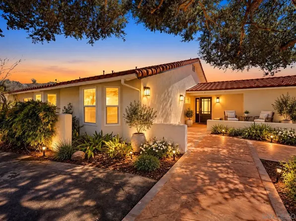 2073 Willow Glen Rd, Fallbrook, CA 92028
