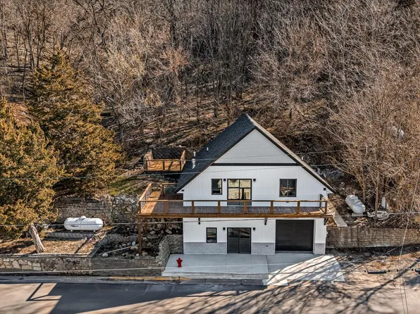 180 South Hill STREET, Fountain City, WI 54629