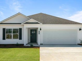 101 Aubrey Ave, Headland, AL 36345