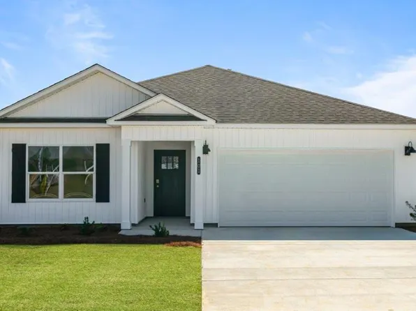 101 Aubrey Ave, Headland, AL 36345