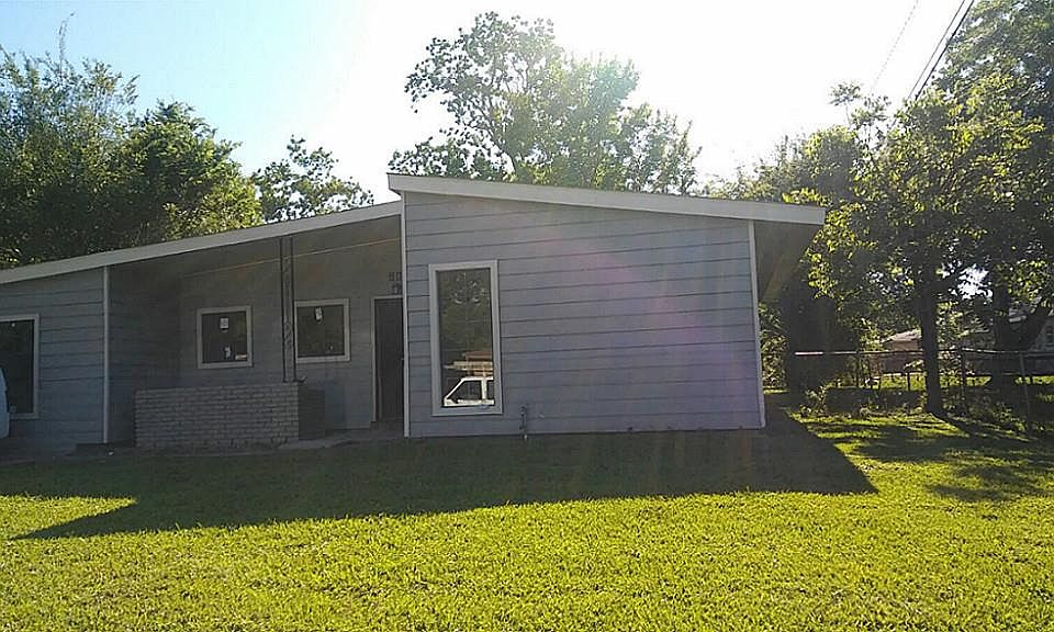 2nd image of 9007 Vinearbor St