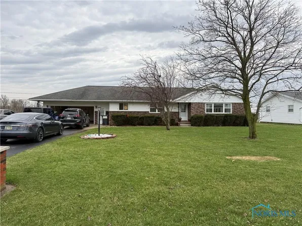 2887 Hayes Ave, Fremont, OH 43420