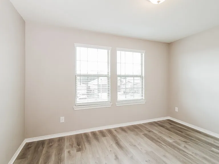 3616 Doris Dr — Photo 17
