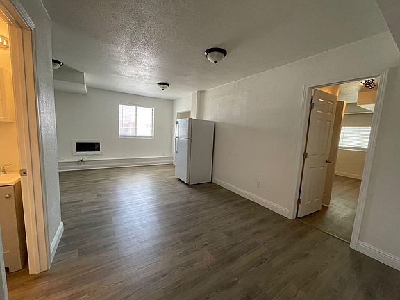 5th image of 1702 A St Suite C