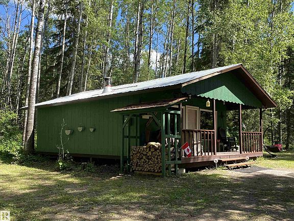 3rd image of 650031 Range Road 185
