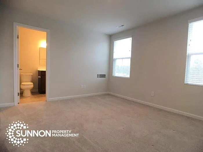 938 Taybyn Rd — Photo 13