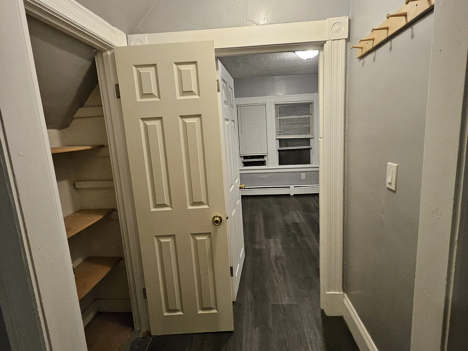 2 bed, 4734 sqft, $1,600 — Photo 4
