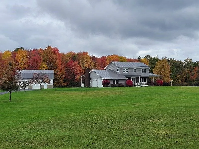 1327 Bend Rd photo 1