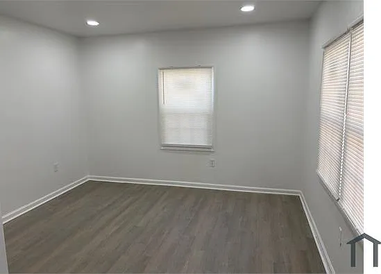 3 bed, 1152 sqft, $1,350 — Photo 4