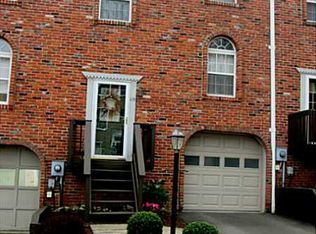 119 Pinewood Ct, Pittsburgh, PA 15202