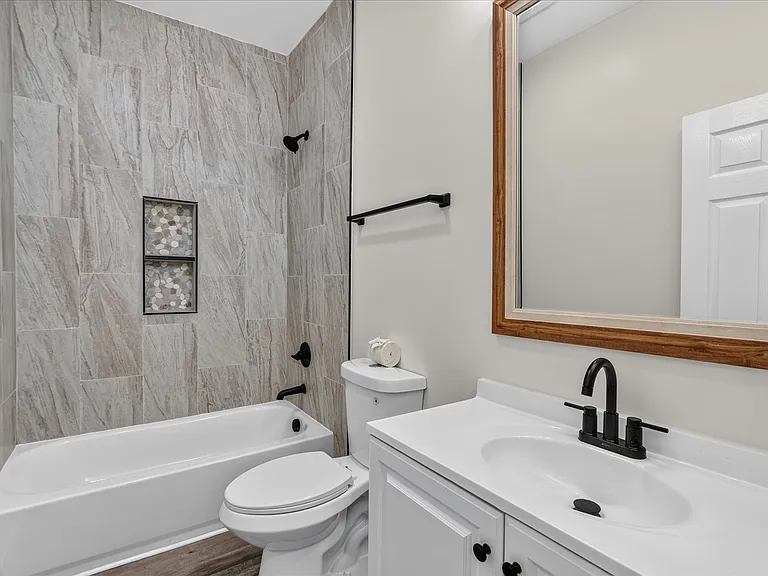 1713 S Orchard Knob Ave — Photo 13