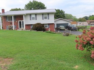 300 Lynnwood Dr, Bristol, VA 24201