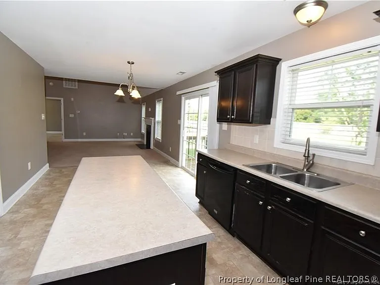 131 S Prince Henry Way — Photo 4
