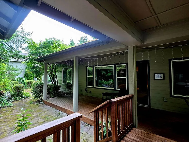 81 Mount Constance Way — Photo 38