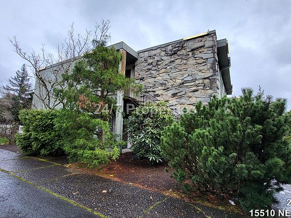 2nd image of 15502 NE Glisan St #15510