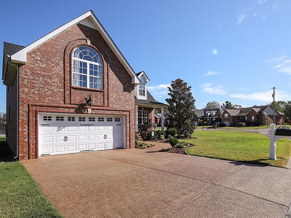 4th image of 304 Wyoming Dr