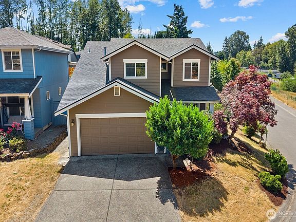 2nd image of 2707 S 268th Place