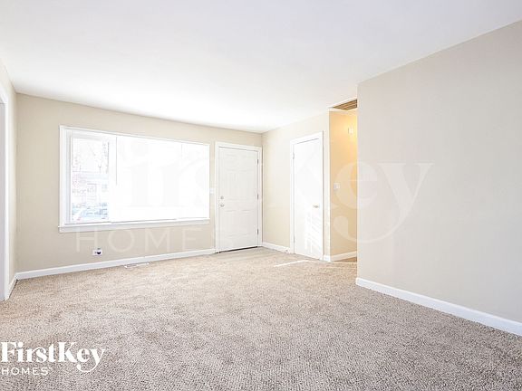 4th image of 721 N May St