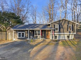 527 Dillon Dr, Lusby, MD 20657