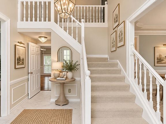 3rd image of 2053 Johnson Rd