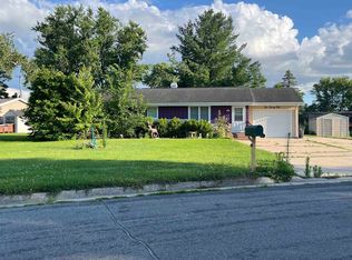 1025 Agnew Dr, Milton, WI 53563