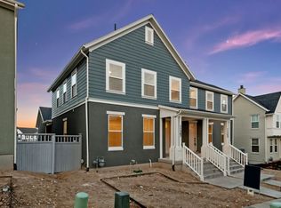 11367 S Offshore Way W #382, South Jordan, UT 84009