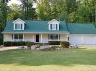 355 Forteen Mile Rd NW, Sparta, MI 49345