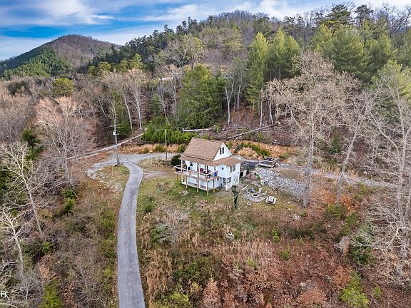 5th image of 1174 Sharp Rd