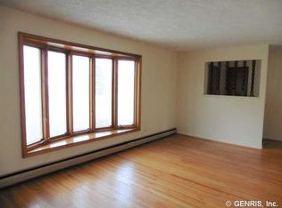 171 Princess Dr, Rochester, NY 14623