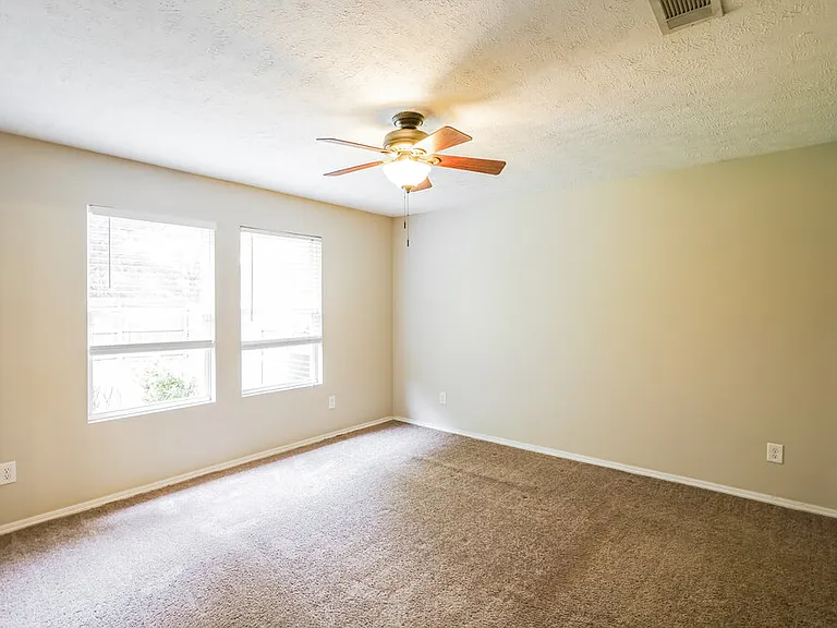 5221 Sunsail Dr — Photo 8