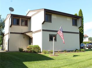 10 Manor Mews, Middletown, NY 10940