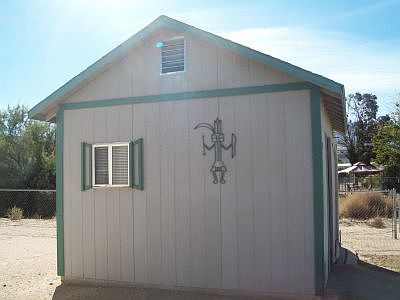 SHOP/GARAGE