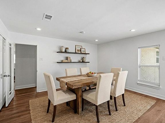 4th image of 10151 Brinwood Dr