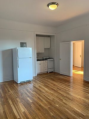 1st image of 31 Tiemann Pl APT 43