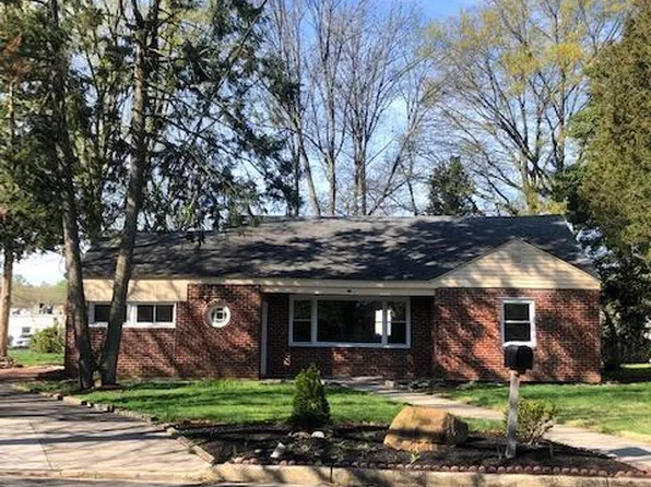11 Coleman Ave, Cherry Hill, NJ 08034