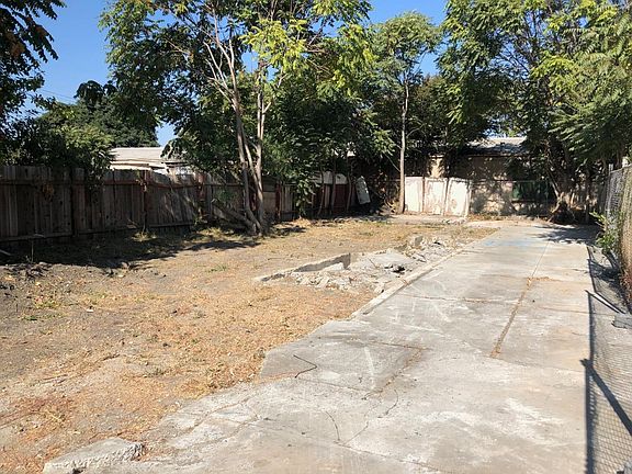 2nd image of 815 W San Carlos St