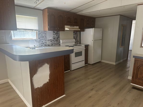 5256 State Highway 56 E