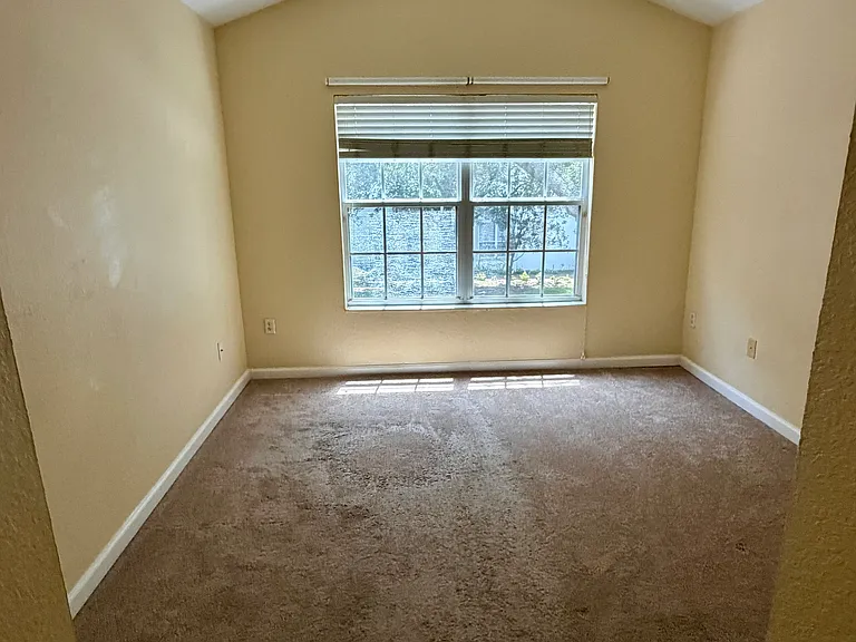 6917 Cadiz Blvd — Photo 13