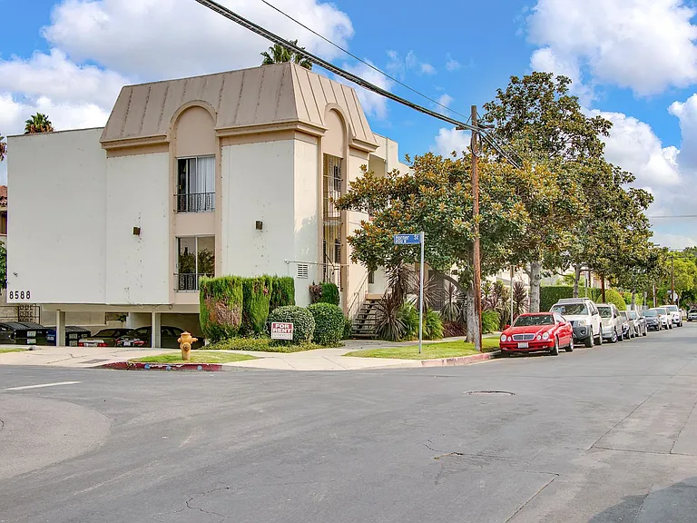 8588 Horner St — Photo 11